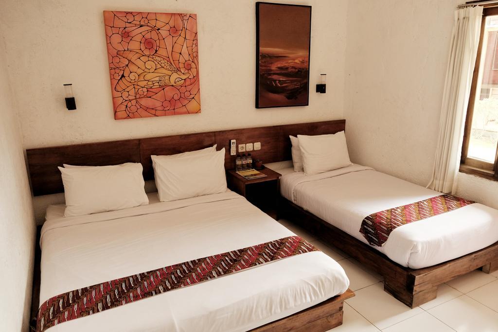 Cempaka Borobudur Guest House Magelang Exterior photo